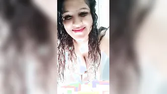 Gorgeous Bengali Milf Stripping Down Revealing Everything Nude