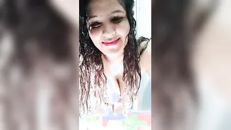 Gorgeous Bengali Milf Stripping Down Revealing Everything Nude