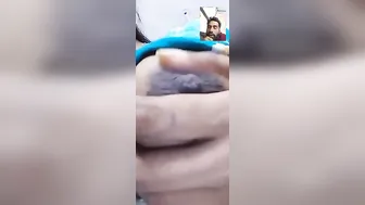Bengali Girl Showing Off Her Dark Nipples In Leaked Video