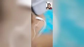 Bengali Girl Showing Off Her Dark Nipples In Leaked Video