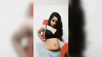 Petite GF With Small Tits Getting Fucked In Leaked Clip