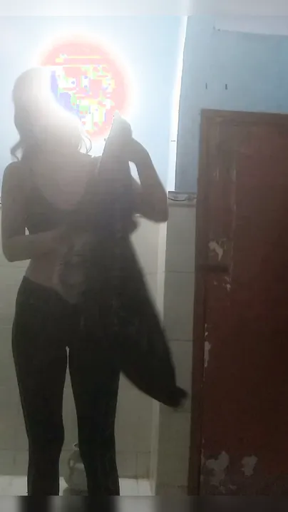 Small Boobs Pakistani Babe Sending Me Her Nude Mms Selfie Vid