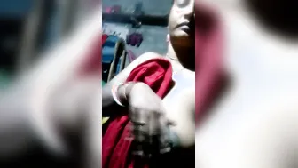 Bengali Married Babe Showing Her Big Boobs Selfie Video Clip