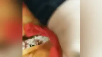 Desi Gf Fingering Her Wet Pussy During Whatsapp Video Call
