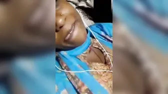 Bengali Babe Flashing Her Tits During Hot Video Call At Home