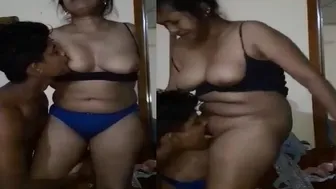 Desi Housewife Getting Her Tits And Pussy Licked Leaked Footage
