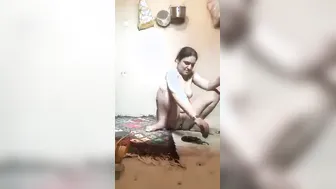 Horny Married Woman Masturbating Fingering Her Dripping Hole