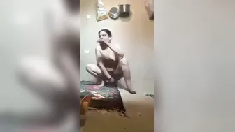 Horny Married Woman Masturbating Fingering Her Dripping Hole