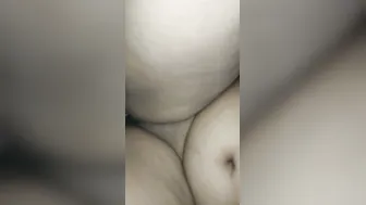 Curvy Sri Lankan GF Moaning Loud While Getting Pounded