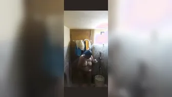 Curvy Aunty Secretly Recorded Bathing Nude In The Bathroom