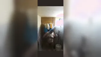 Curvy Aunty Secretly Recorded Bathing Nude In The Bathroom