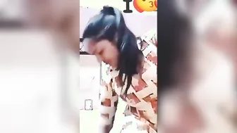 Curvy Bhabhi Exposing Her Private Curves In Leaked Home Video
