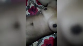 Lonely Bhabhi Filming Herself Nude For Her Secret BF