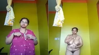 Busty Bhabhi Taking Off Her Nighty Revealing Everything Leaked