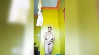 Busty Bhabhi Taking Off Her Nighty Revealing Everything Leaked