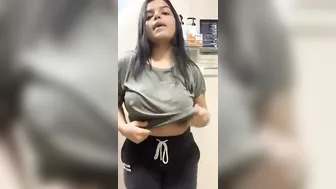 Busty GF Teasing Topless While Bathing In Bathroom