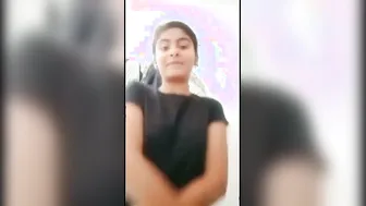 College GF Sending Me Her Topless Selfie Late Night