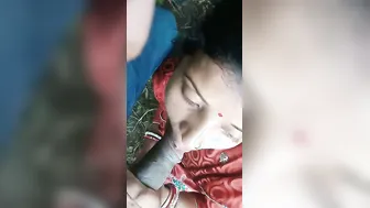 Desi Bhabhi Sucking Cock Outdoors Risky Public Homemade Video