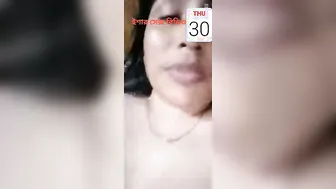 Smiling Indian GF Fingering Her Wet Pussy On Hidden Cam