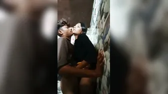Hung BF Drilling His GF Hard Caught On Camera