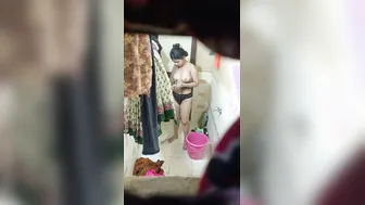 GF Stripping Naked In The Bathroom Caught On Camera Mms