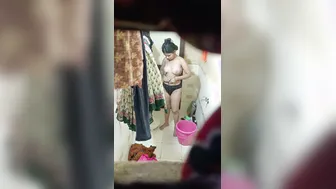 GF Stripping Naked In The Bathroom Caught On Camera Mms