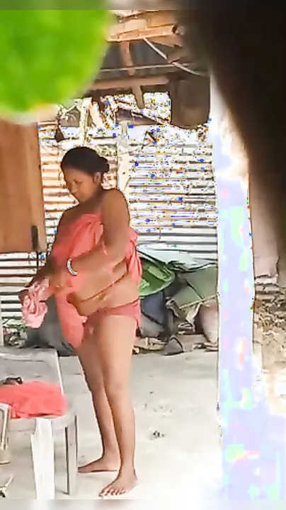 Catching Aunty Changing Dress Outside On My Secret Spy Cam