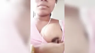 Sweet Desi Babe Accidentally Popping Boob Out Showing Nipples