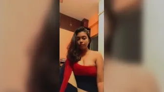 Mumbai Babe Showing Her Boobs On Selfie Video For Her Man