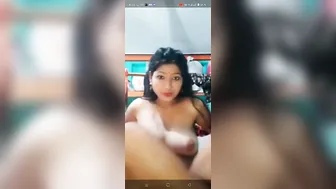 My Perfectly Built GF Showing Off Her Naked Body Solo