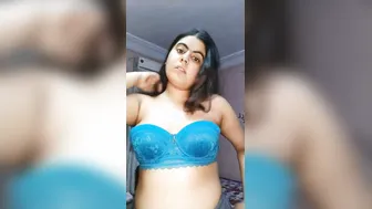 Punjabi Babe Flashing Her Boobs During Video Chat Leaked Online