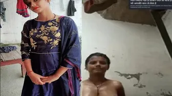 Petite Desi Babe Bathing Nude Secretly Filmed By Hidden Camera