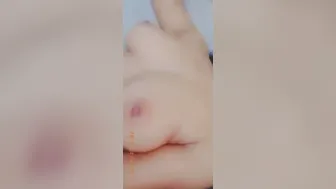 Naughty Desi GF Taking Naked Selfies Leaked Online Today