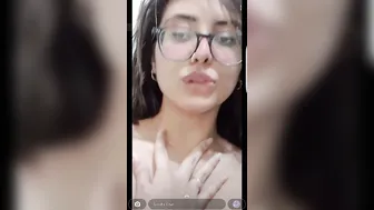 Pakistani Babe Flashing Her Tits Live On Snapchat Amateur Clip