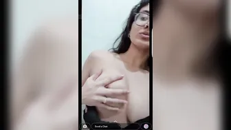 Pakistani Babe Flashing Her Tits Live On Snapchat Amateur Clip
