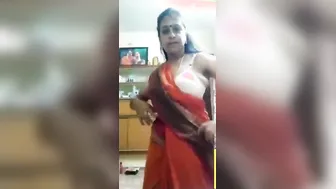 Tamil Milf Flashing Huge Milky Breasts Leaked Private Clip