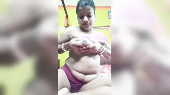 Horny Married Woman Pleasuring Herself With Veggie At Home