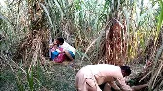 Married Village Bhabhi Caught Fucking Outdoors In Scandal
