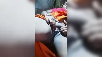 Unsatisfied Married Bhabhi Showing Her Pussy On Camera