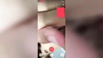 Mumbai GF Getting Naked On Video Call Showing Pussy