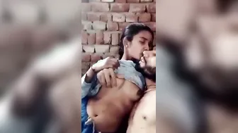 Village GF Making Out With Her Lover In Secret Spot