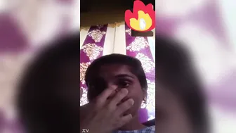Tamil GF From Chennai Exposing Her Perfect Boobs Alone