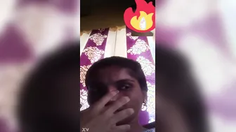 Tamil GF From Chennai Exposing Her Perfect Boobs Alone