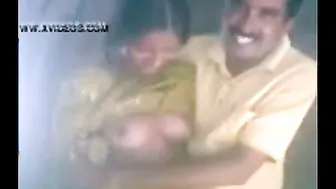 South Indian GF Getting Wild With Boyfriend At His Flat
