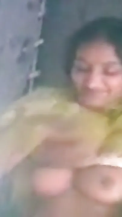 South Indian GF Getting Wild With Boyfriend At His Flat