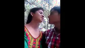 College Teen GF Getting Naughty Outdoors In Hidden Mms