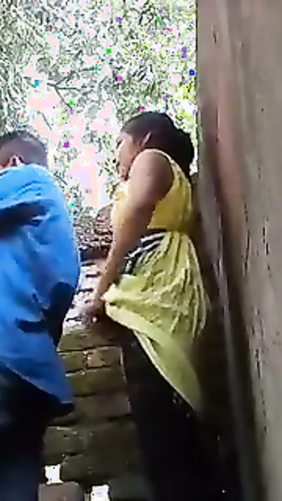 GF Sucking Her Boyfriend Deep In Homemade Sex Tape
