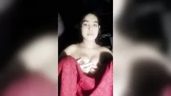 Skinny GF Posing Completely Naked For Her Phone Camera