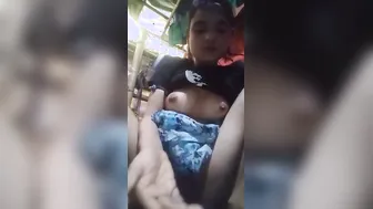College Girl From Northeast Touching Herself For The Camera