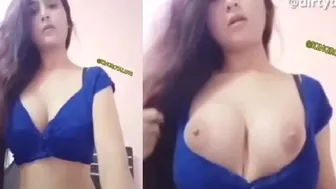 Nude Babe Teasing And Playing On Camera For Her Boyfriend Online